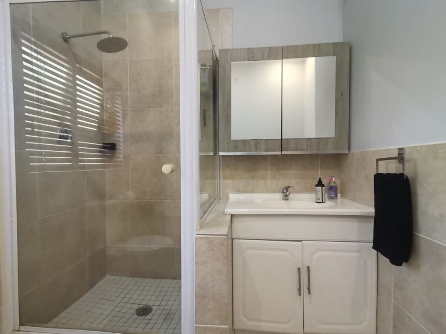 3 Bedroom Property for Sale in Oakdene Gauteng