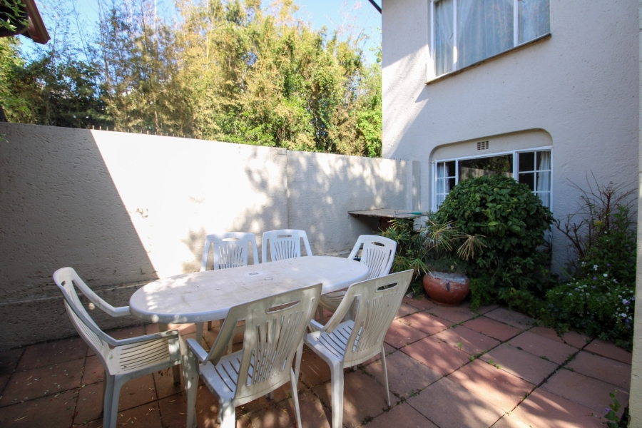 To Let 2 Bedroom Property for Rent in Rivonia Gauteng