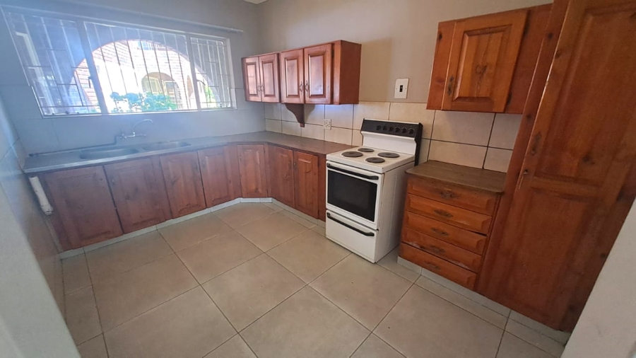 To Let 2 Bedroom Property for Rent in Three Rivers Gauteng