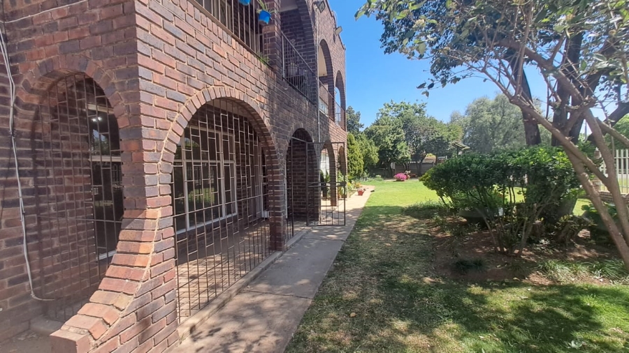 To Let 2 Bedroom Property for Rent in Three Rivers Gauteng