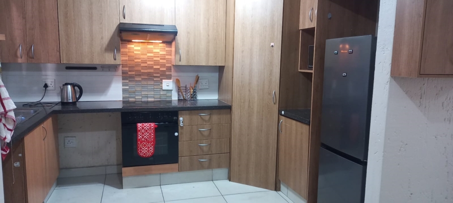 To Let 3 Bedroom Property for Rent in Ferndale Gauteng