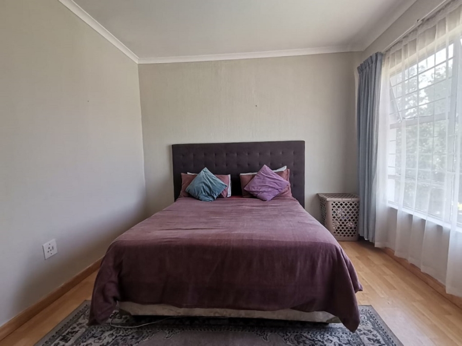 3 Bedroom Property for Sale in Brackenhurst Gauteng