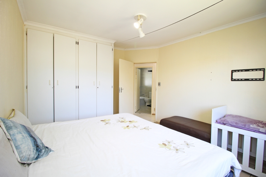 3 Bedroom Property for Sale in Northwold Gauteng