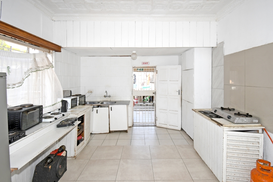 6 Bedroom Property for Sale in Hurst Hill Gauteng