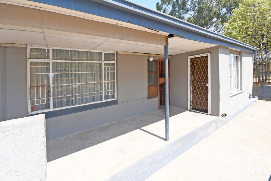 6 Bedroom Property for Sale in Hurst Hill Gauteng