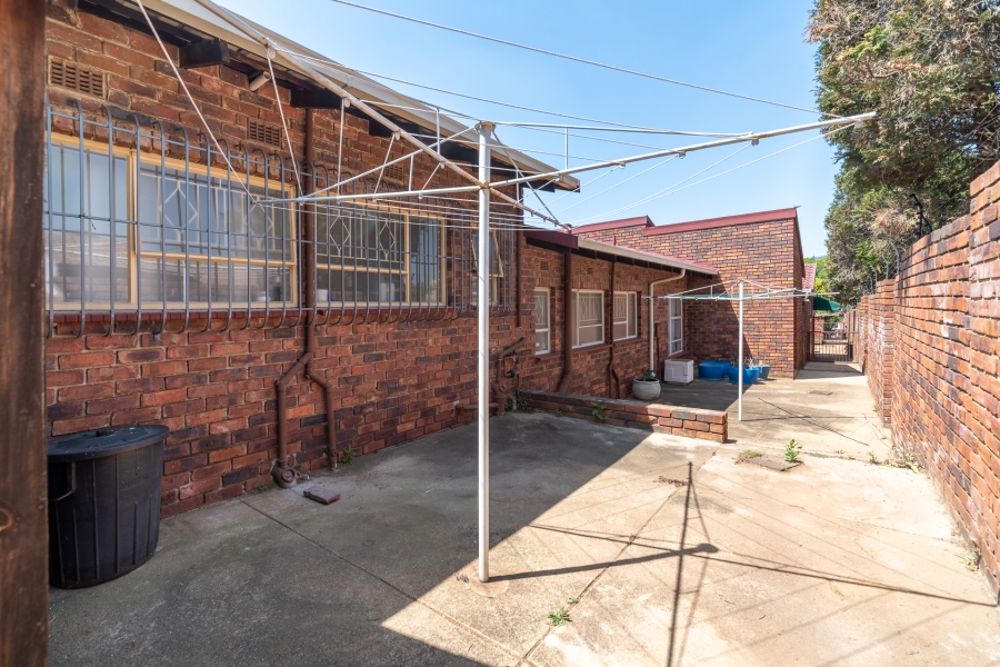 4 Bedroom Property for Sale in Fairland Gauteng