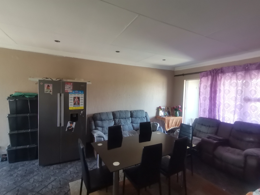 2 Bedroom Property for Sale in Raceview Gauteng