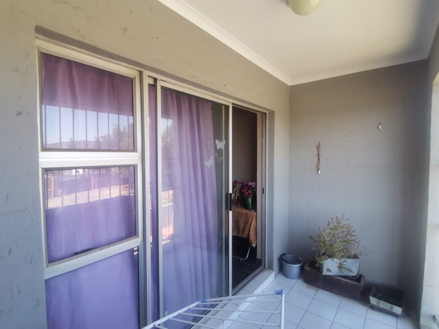 2 Bedroom Property for Sale in Raceview Gauteng