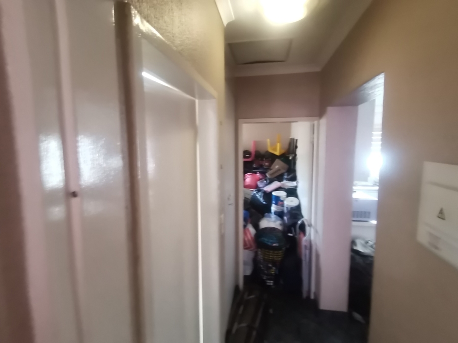 2 Bedroom Property for Sale in Raceview Gauteng