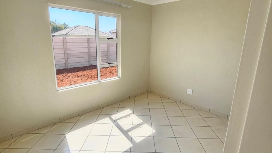 3 Bedroom Property for Sale in Selcourt Gauteng