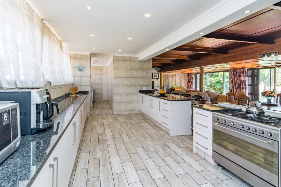 4 Bedroom Property for Sale in Monument Gauteng