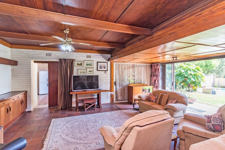 4 Bedroom Property for Sale in Monument Gauteng