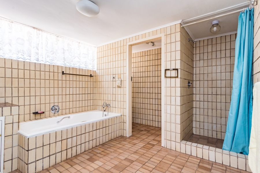 4 Bedroom Property for Sale in Monument Gauteng