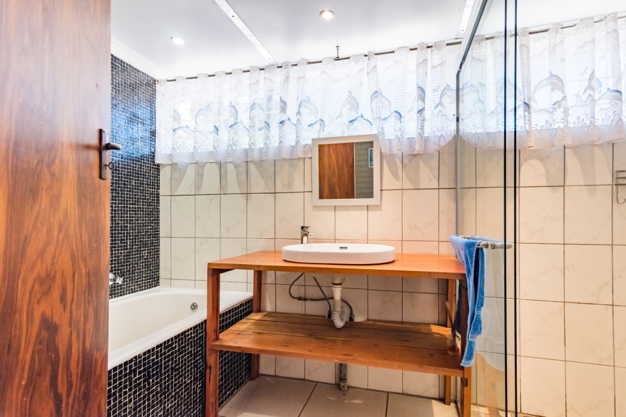 4 Bedroom Property for Sale in Monument Gauteng