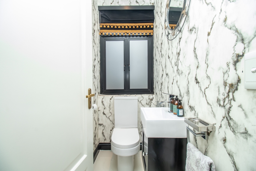 3 Bedroom Property for Sale in Magaliessig Gauteng