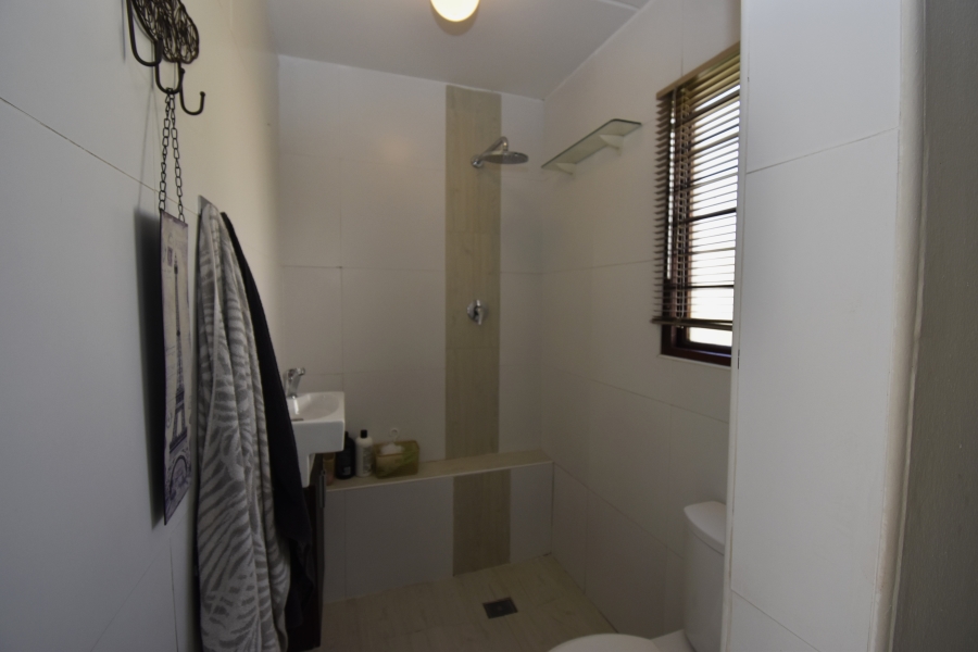 3 Bedroom Property for Sale in Northwold Gauteng