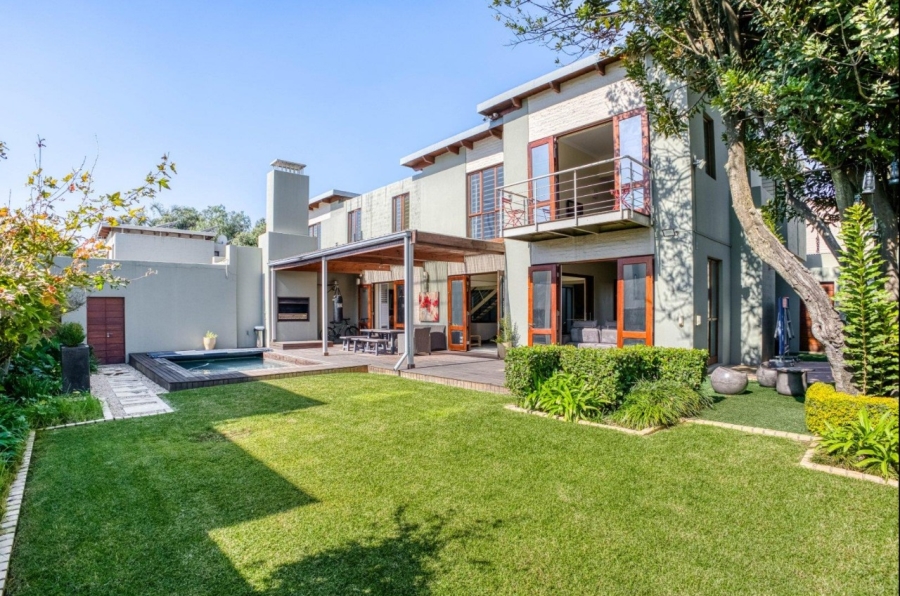 To Let 4 Bedroom Property for Rent in Morningside Gauteng
