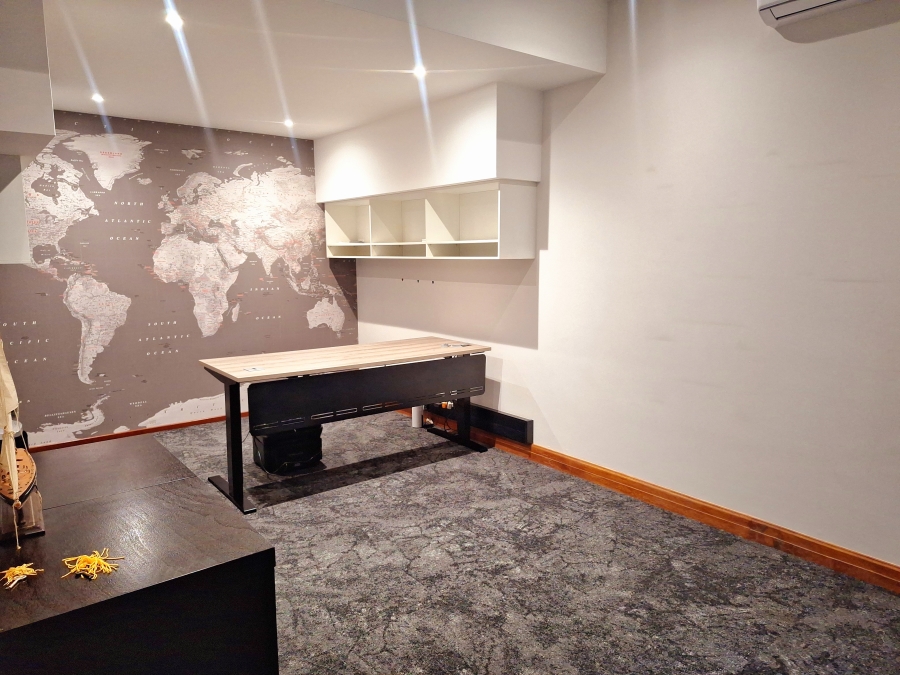 To Let 4 Bedroom Property for Rent in Morningside Gauteng