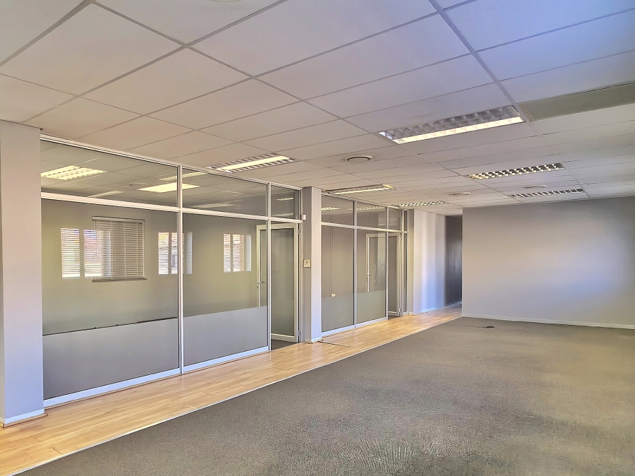To Let commercial Property for Rent in Willowbrook Gauteng