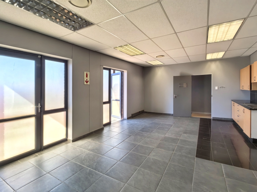 To Let commercial Property for Rent in Willowbrook Gauteng