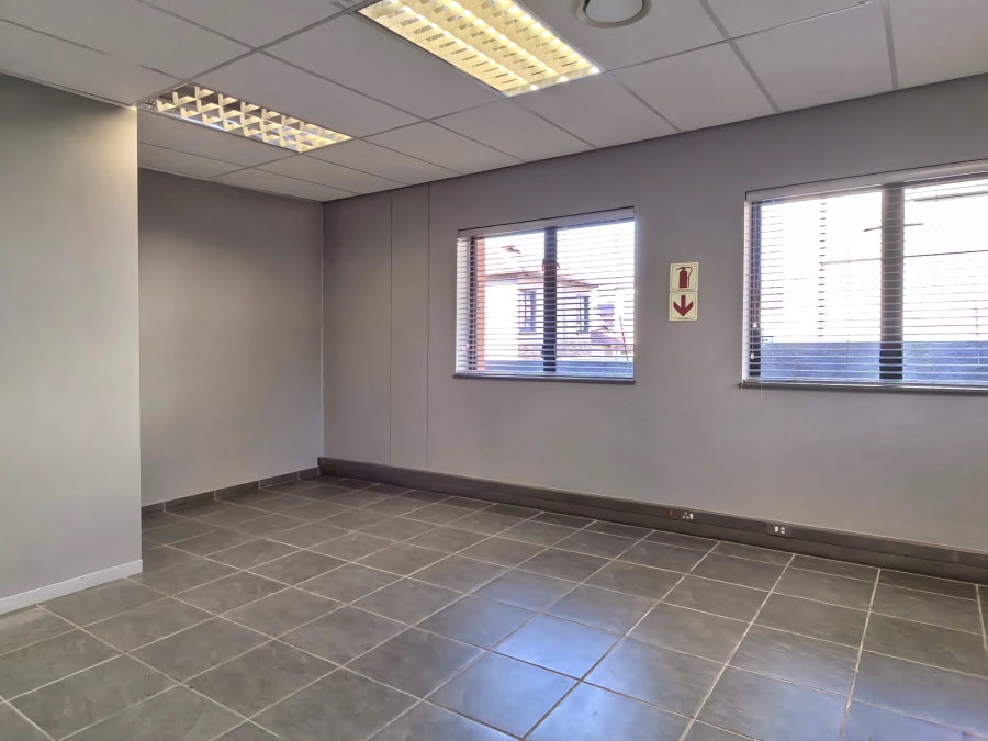 To Let commercial Property for Rent in Willowbrook Gauteng