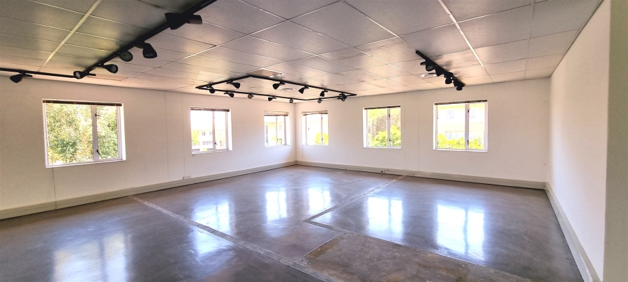 To Let commercial Property for Rent in Woodmead Gauteng