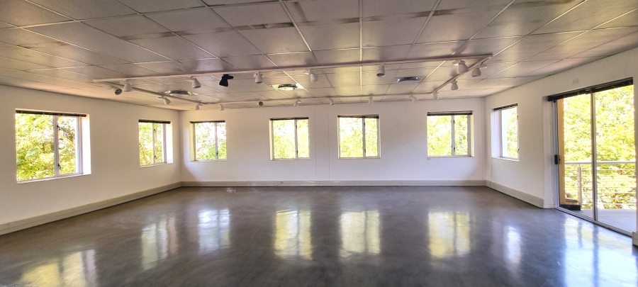 To Let commercial Property for Rent in Woodmead Gauteng