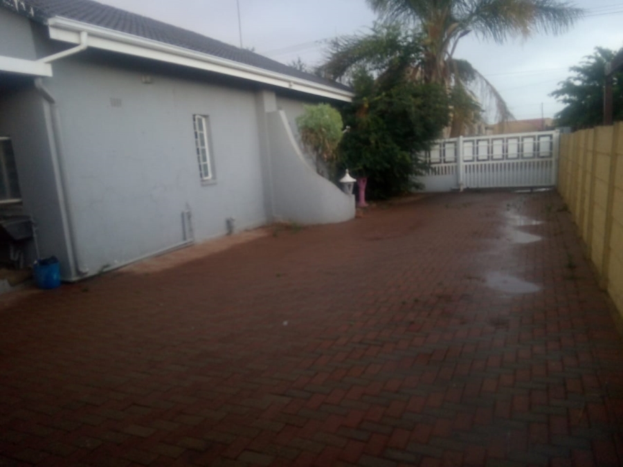 3 Bedroom Property for Sale in Randgate Gauteng