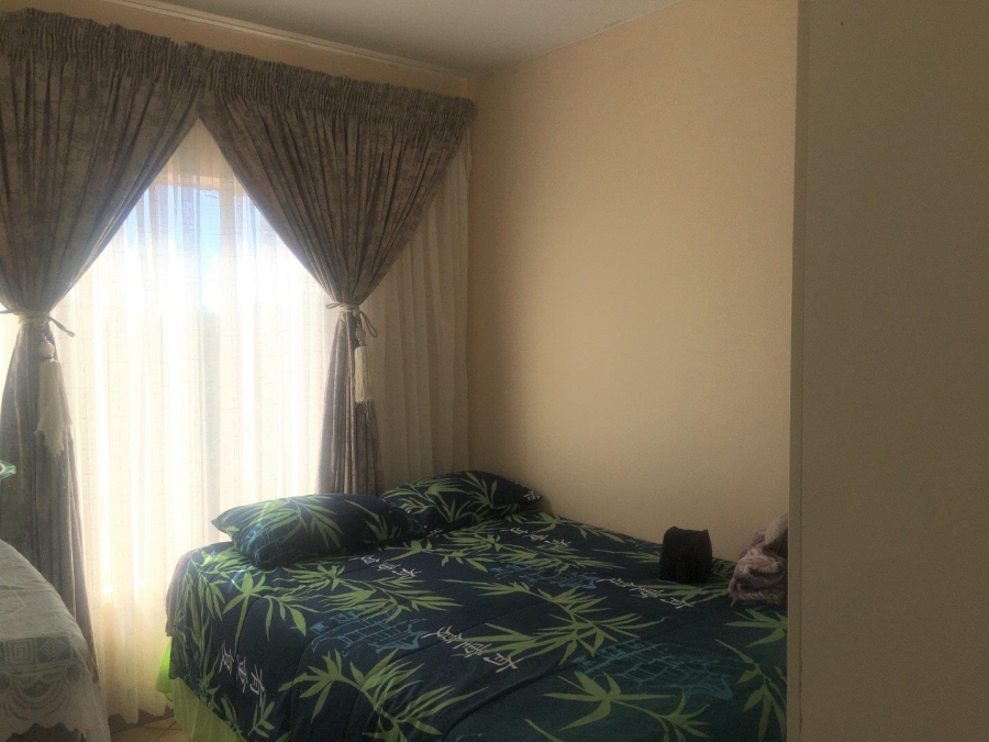 2 Bedroom Property for Sale in Randfontein Central Gauteng
