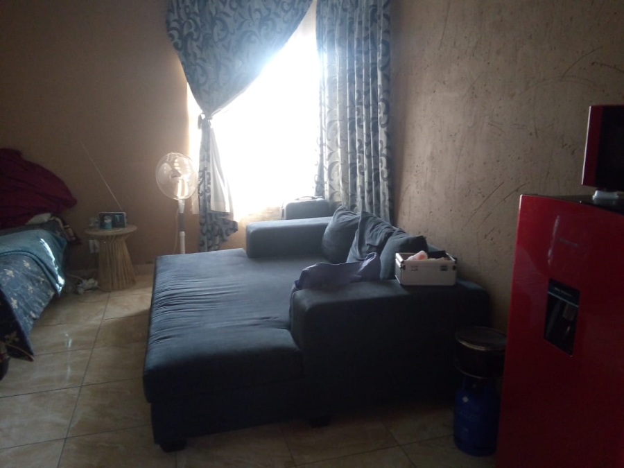 3 Bedroom Property for Sale in Mohlakeng Gauteng