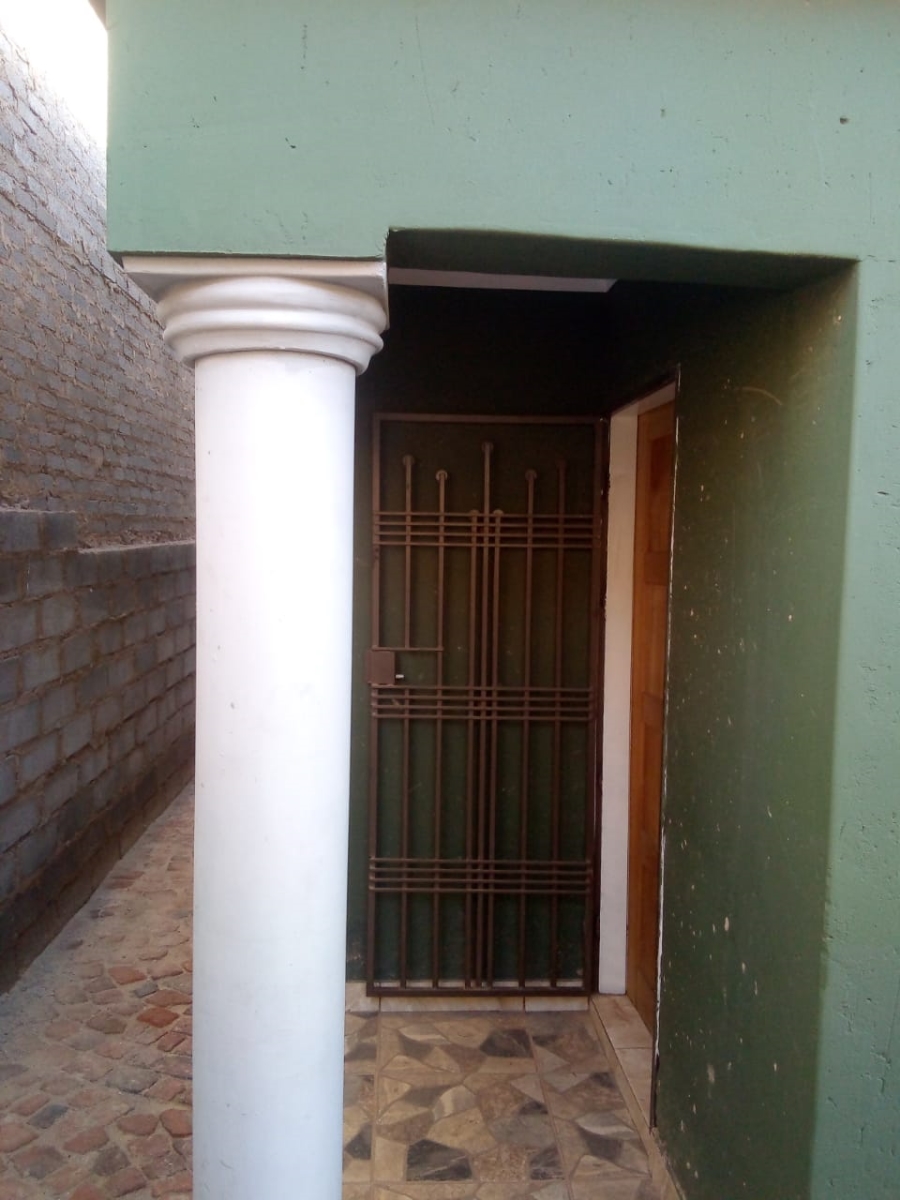 3 Bedroom Property for Sale in Mohlakeng Gauteng