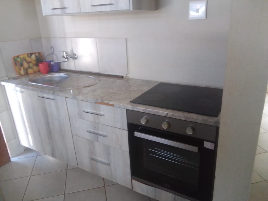 3 Bedroom Property for Sale in Azaadville Gardens Gauteng