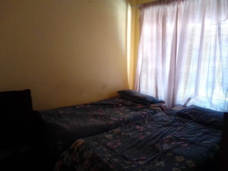 2 Bedroom Property for Sale in Wentworth Park Gauteng