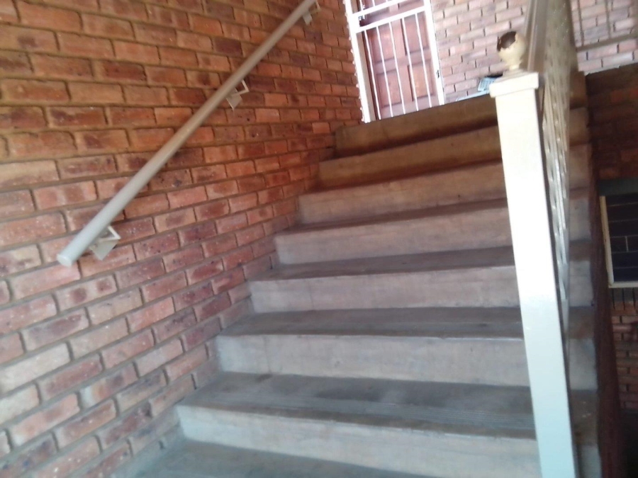 2 Bedroom Property for Sale in Wentworth Park Gauteng