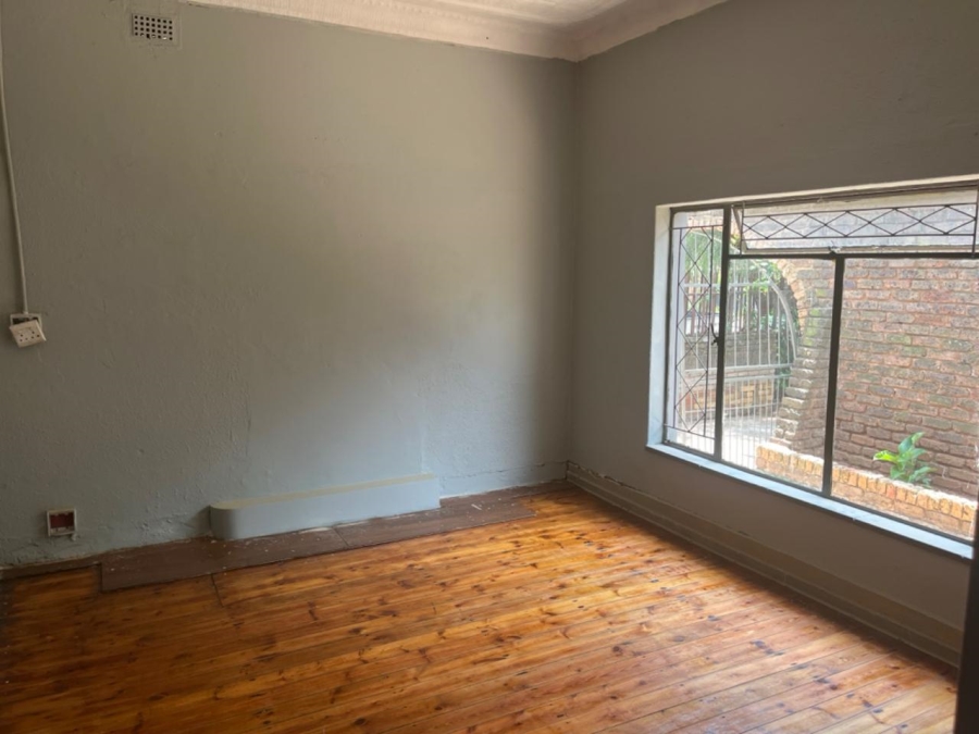 6 Bedroom Property for Sale in Randgate Gauteng