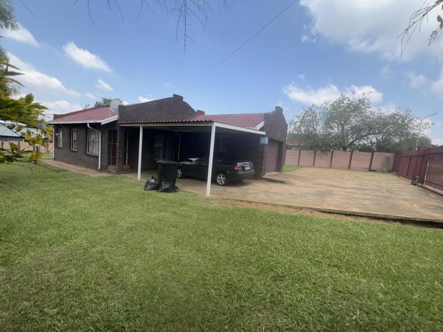2 Bedroom Property for Sale in Greenhills Ext 3 Gauteng