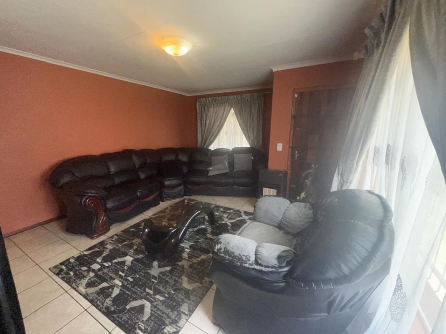 2 Bedroom Property for Sale in Greenhills Ext 3 Gauteng