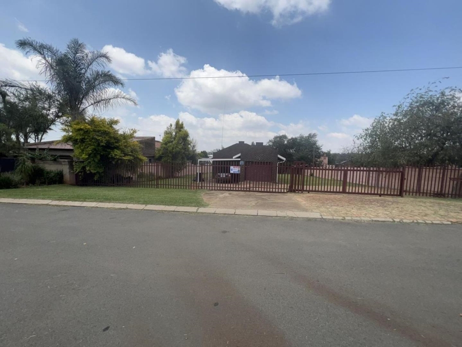 2 Bedroom Property for Sale in Greenhills Ext 3 Gauteng