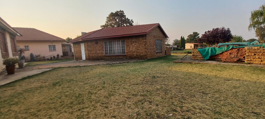 3 Bedroom Property for Sale in Bredell Gauteng