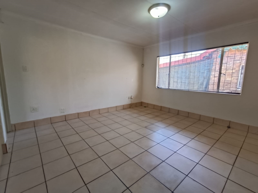 3 Bedroom Property for Sale in Homelake Gauteng