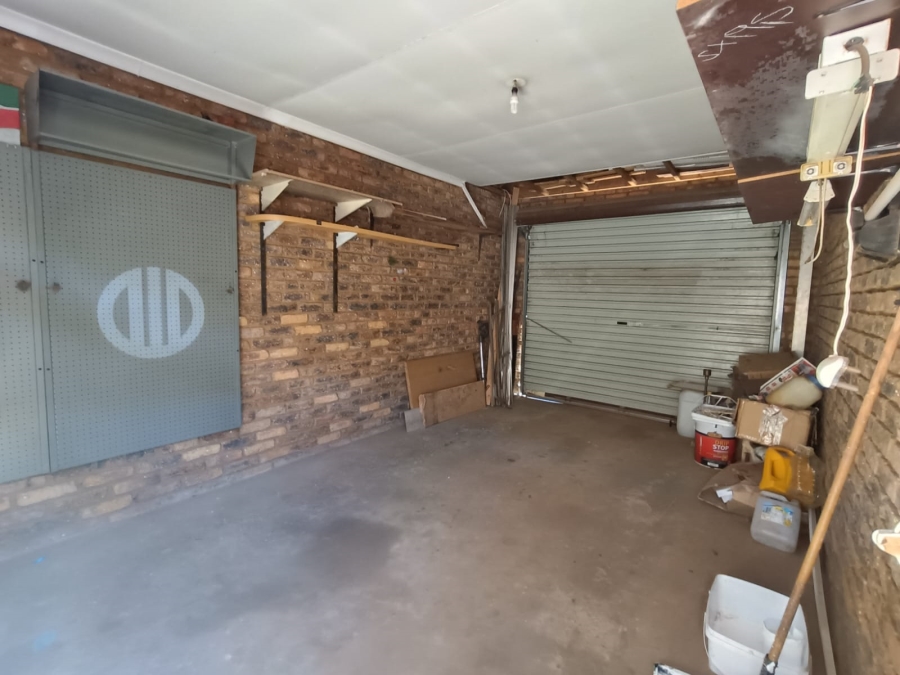 3 Bedroom Property for Sale in Homelake Gauteng