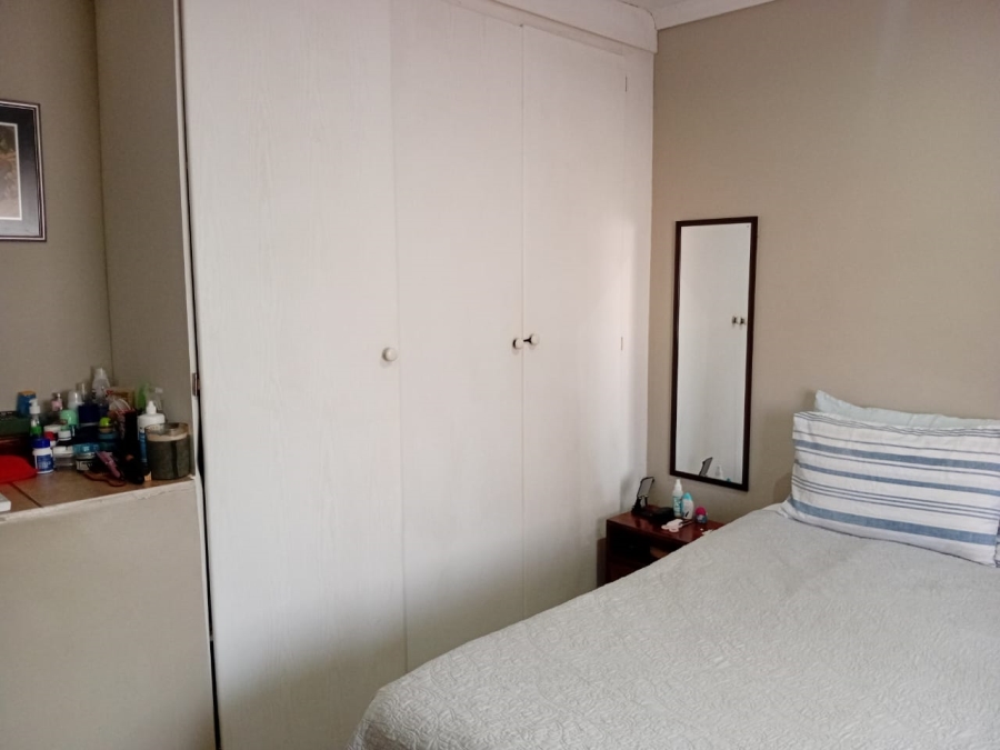 To Let 2 Bedroom Property for Rent in Die Wilgers Gauteng