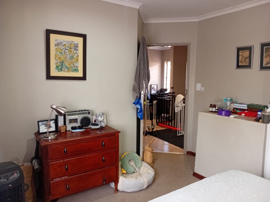 To Let 2 Bedroom Property for Rent in Die Wilgers Gauteng