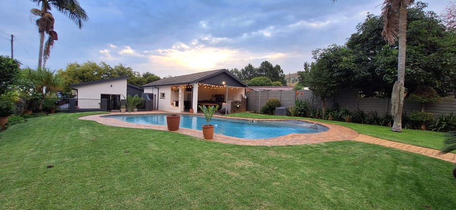 3 Bedroom Property for Sale in Rietfontein Gauteng