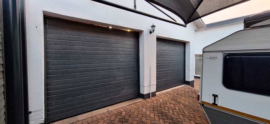 3 Bedroom Property for Sale in Rietfontein Gauteng