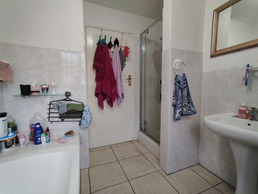 2 Bedroom Property for Sale in Monument Park Gauteng