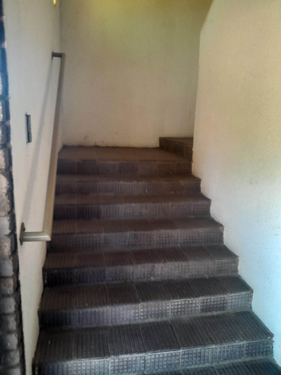 2 Bedroom Property for Sale in Greenhills Gauteng
