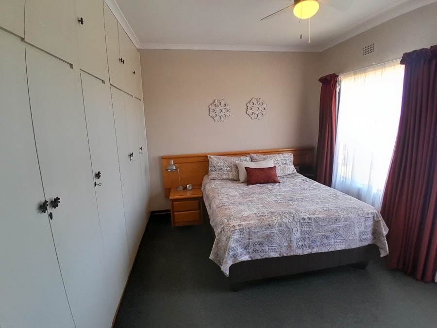 2 Bedroom Property for Sale in Greenhills Gauteng
