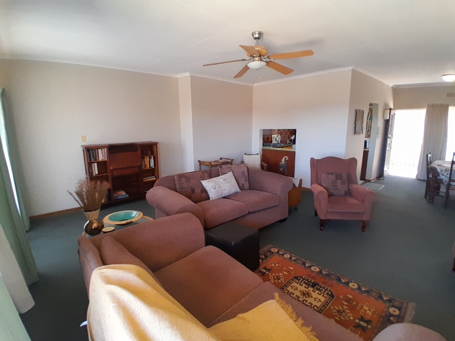 2 Bedroom Property for Sale in Greenhills Gauteng