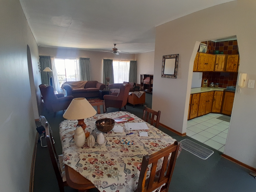 2 Bedroom Property for Sale in Greenhills Gauteng